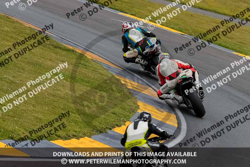PJM Photography;anglesey no limits trackday;anglesey photographs;anglesey trackday photographs;enduro digital images;event digital images;eventdigitalimages;no limits trackdays;peter wileman photography;racing digital images;trac mon;trackday digital images;trackday photos;ty croes